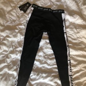 NWT GRRRL Black and White Stripe Leggings Size Amanda/Heather